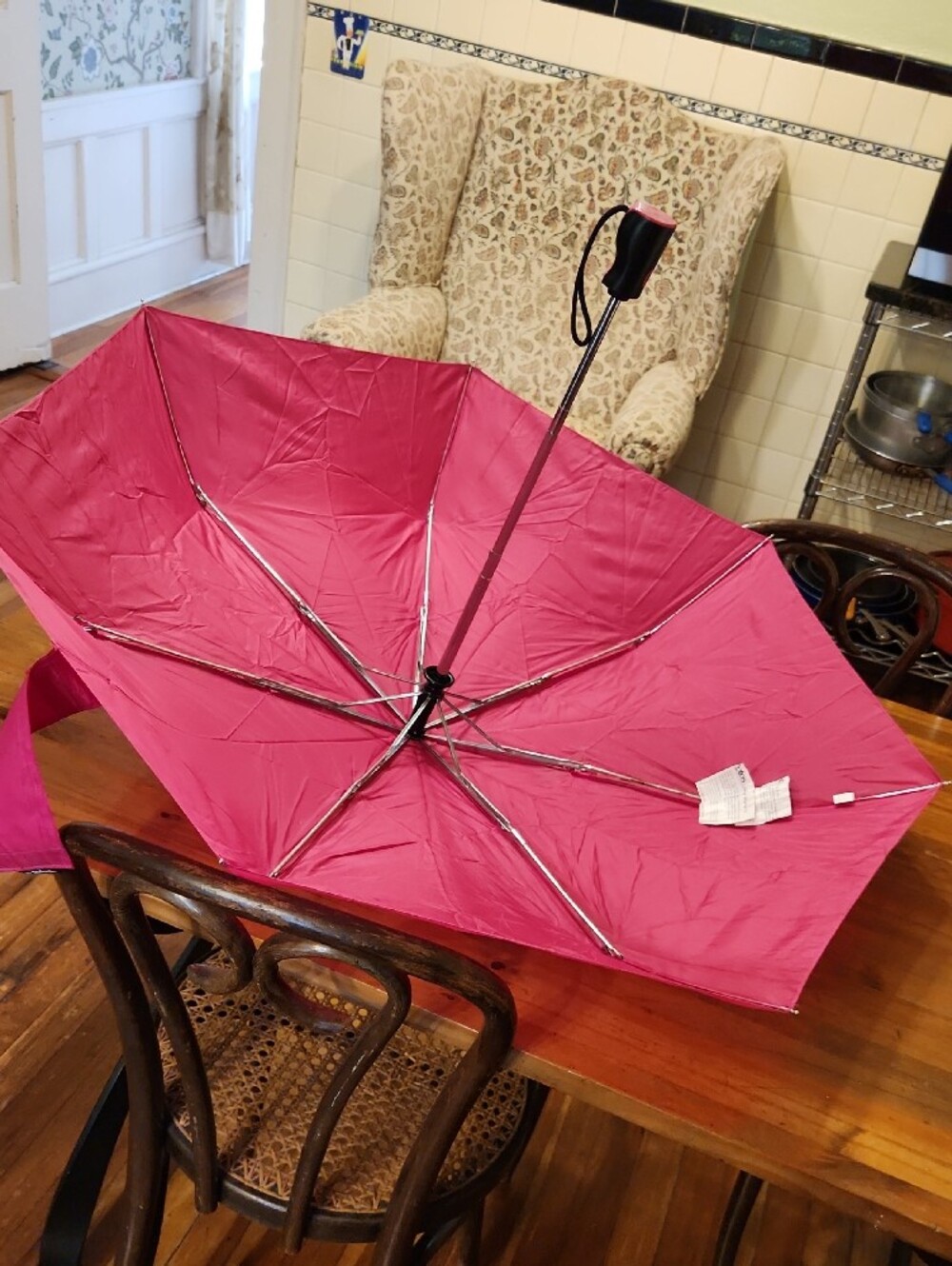 totes Compact Folding Umbrella in Bright Pink - Picture 3 of 4